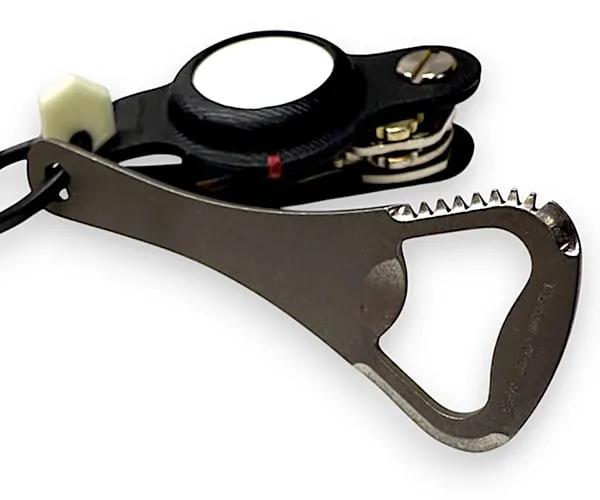 Maratac Titan War Claw Multitool