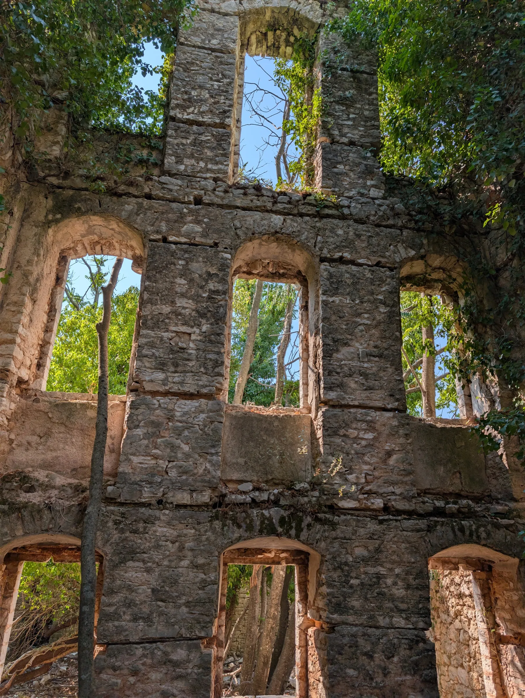 Old Sagiada