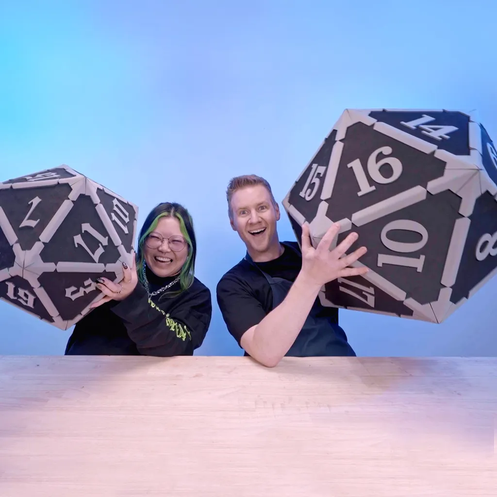 Giant D20 Kit